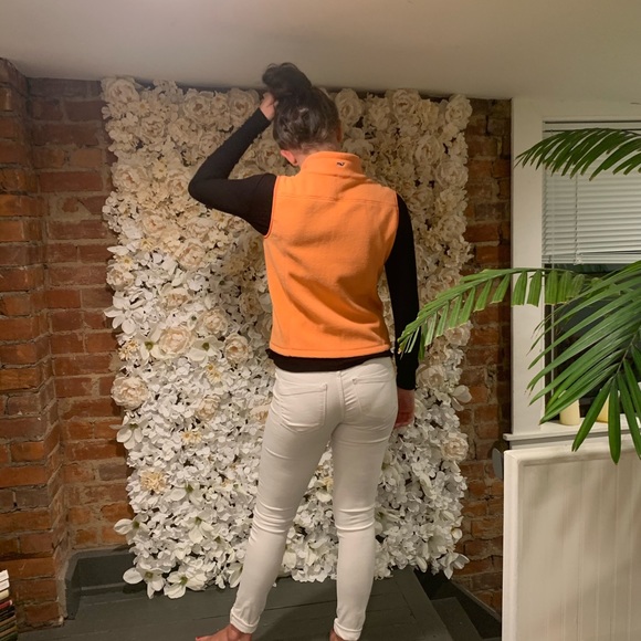 Vineyard Vines Orange Vest - Picture 3 of 5